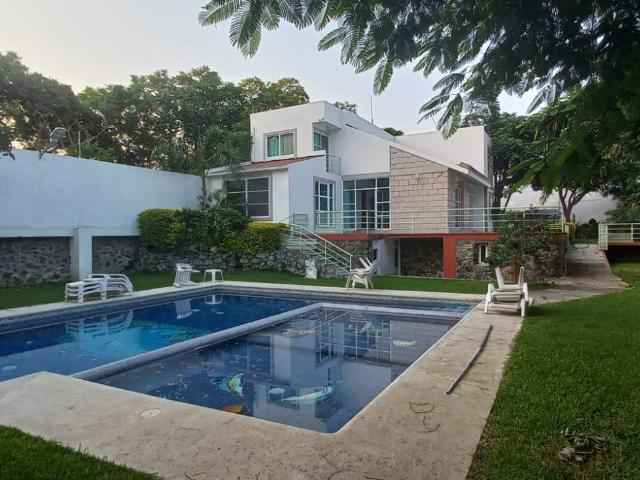 Casa en venta en Pedregal de las Fuentes