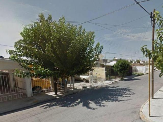 INCREIBLE CASA EN REMATE EN RESIDENCIAL AZTECA, GUADALUPE, N.L
