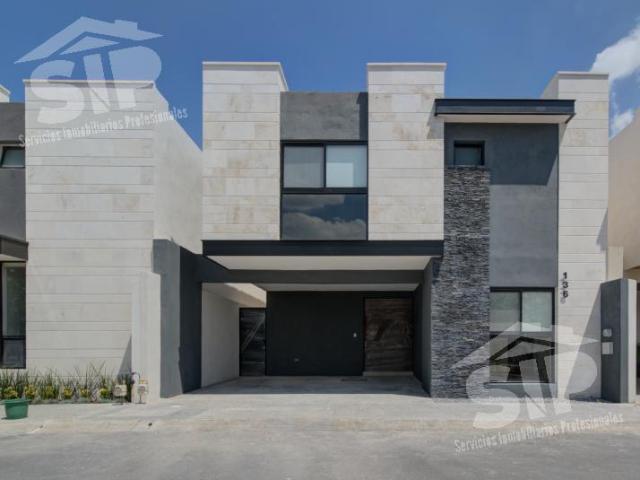Hermosa casa en renta