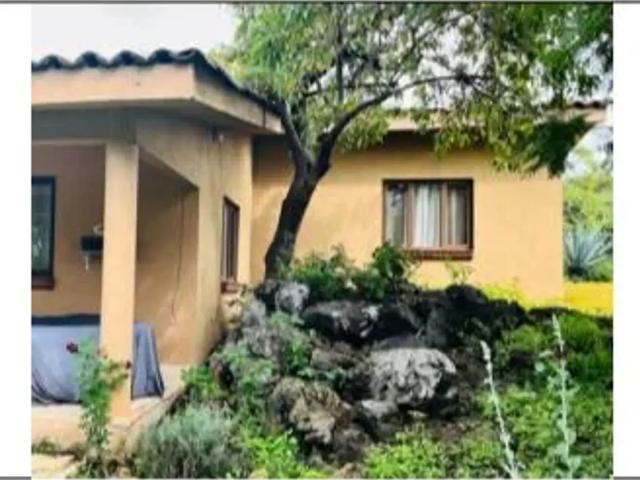 Hermosa Casa en Renta amplio jardin
