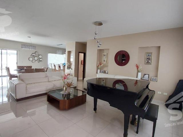 Hermosa casa en renta en Fraccionamiento los Reales