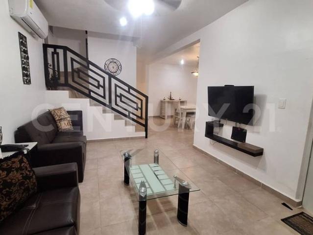 Hermosa Casa en Renta Real del Sol amueblada Playa Del Carmen P4521