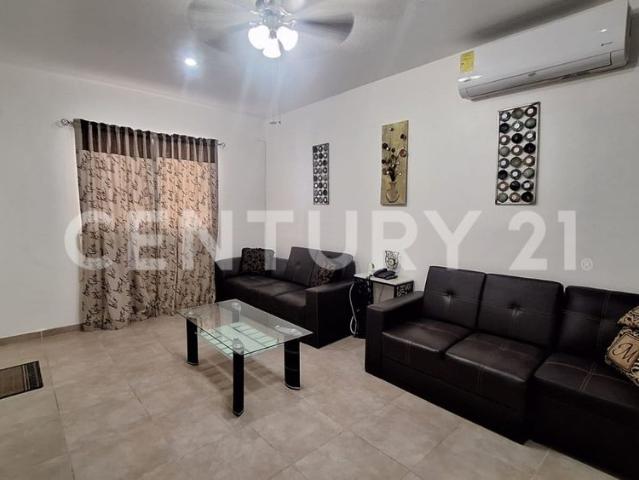 Hermosa Casa en Renta Real del Sol amueblada Playa Del Carmen P4521