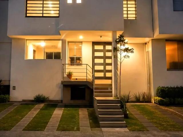HERMOSA CASA EN RENTA VIGILANCIA Y AMENIDADES