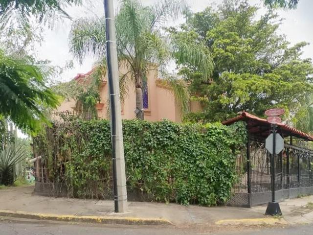 Hermosa casa en Urbi Quinta, Tonalá