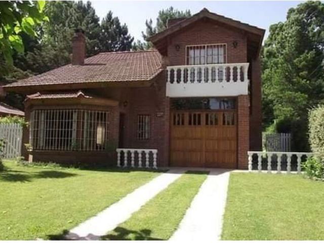HERMOSA CASA EN VALERIA DEL MAR