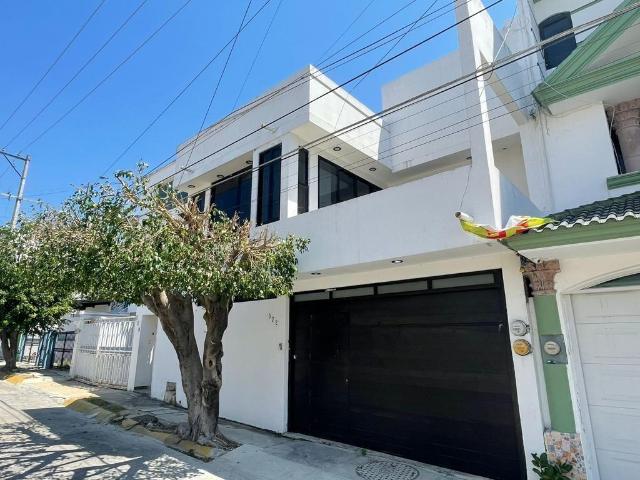 HERMOSA CASA EN VENTA