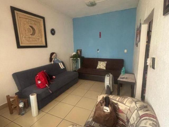 HERMOSA CASA EN VENTA, CENTRICA