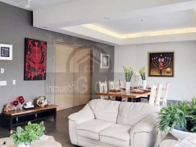 HERMOSA CASA EN VENTA AMPLIA CARR. NACIONAL ESQUINA EQUIPADA LISTA PARA HABITAR MTY NL