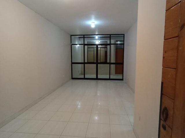 Hermosa casa en venta de 1 piso urb. Santa maría del pinar piura