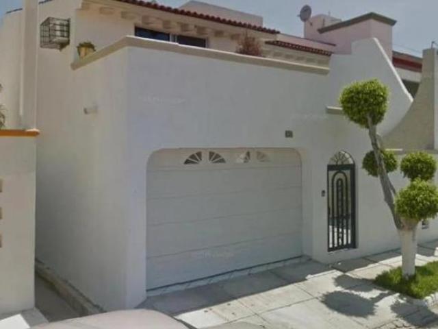 HERMOSA CASA EN VENTA DE REMATE EN MAZATLAN SINALOA