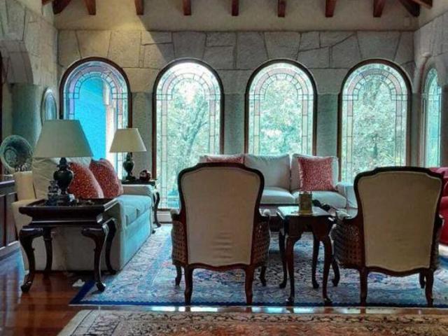 Hermosa casa en venta dentro de Tlalpuente