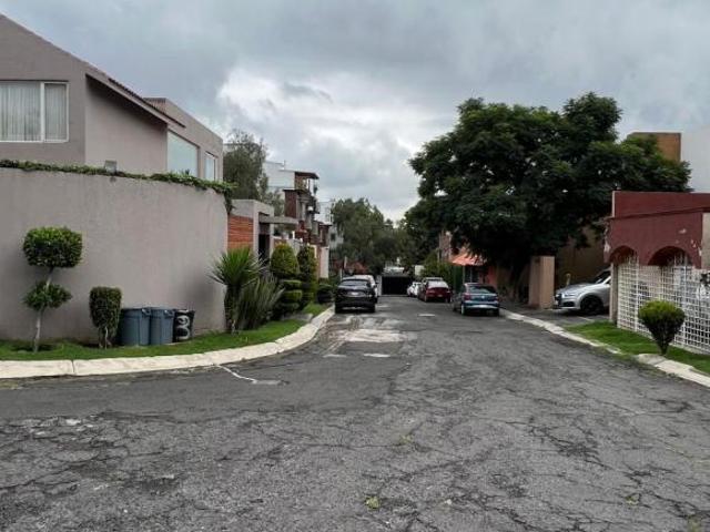 HERMOSA CASA EN VENTA EN CONDOMINIO EN LA COLONIA SANTA URSULA XITLA