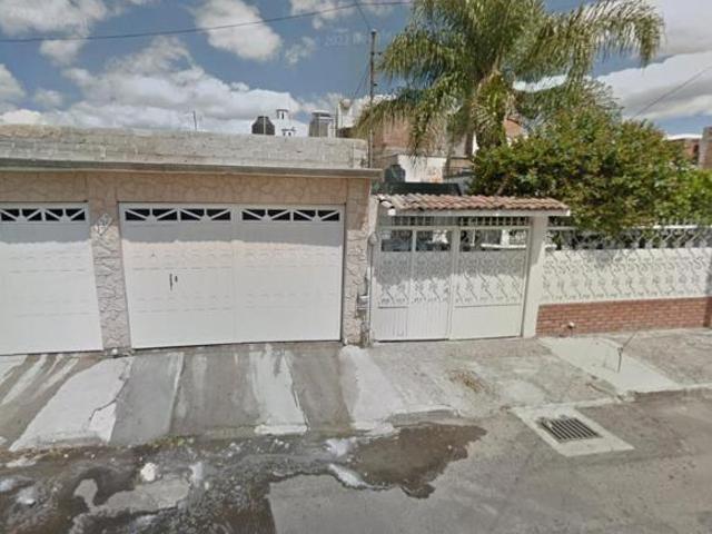 HERMOSA CASA EN VENTA EN CELAYA GUANAJUATO!