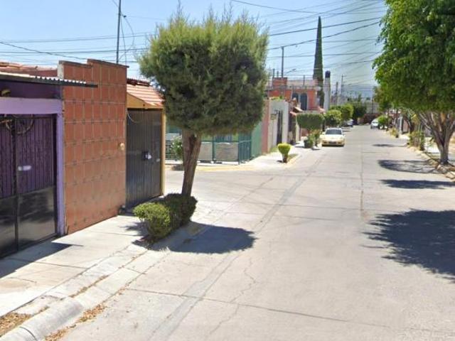 Hermosa Casa en venta en Celaya Guanajuato