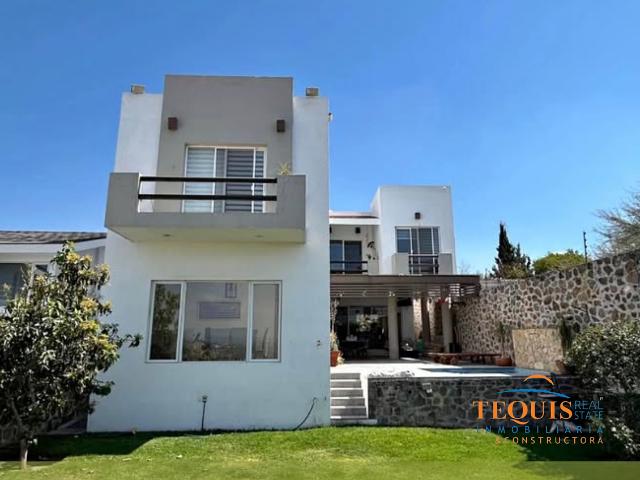 hermosa casa en venta en el barrio de san juan en tequisquipan, qro | lobelia