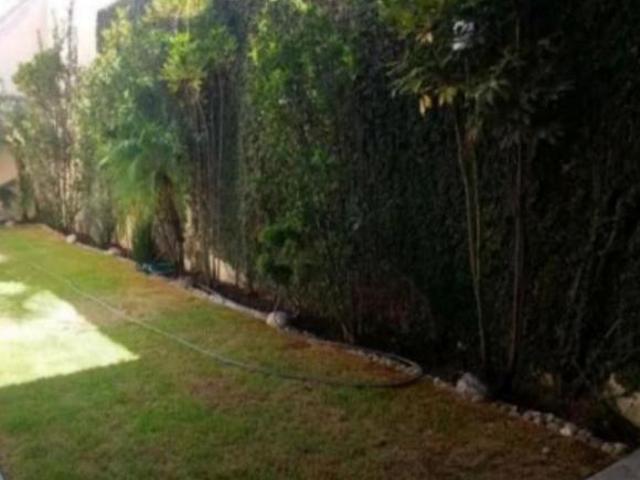 Hermosa casa en venta en Jardines de San Manuel