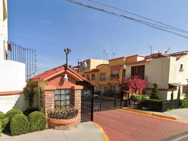 HERMOSA CASA EN VENTA EN OJO DE AGUA TECAMAC EDO MEX
