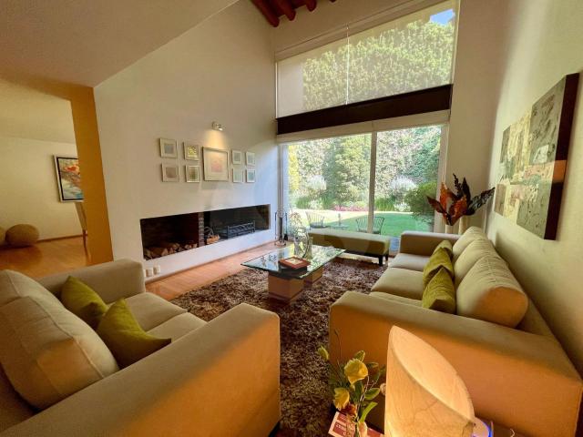 Hermosa casa en Venta en Lomas de Vista Hermosa