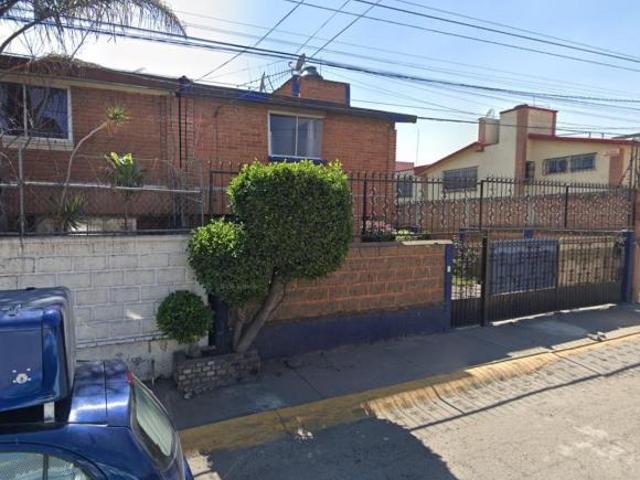 Hermosa casa en Venta en Las Torres Toluca de lerdo Estado DE México