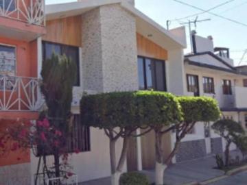 Hermosa Casa en VENTA en Nezahualcóyotl México