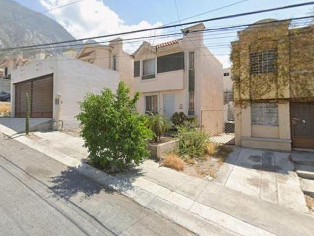 HERMOSA CASA EN VENTA EN NUEVO LEON MONTERREY MEX