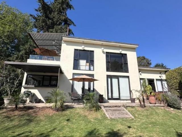 HERMOSA CASA EN VENTA en Privada de las Aguilas, CDMX