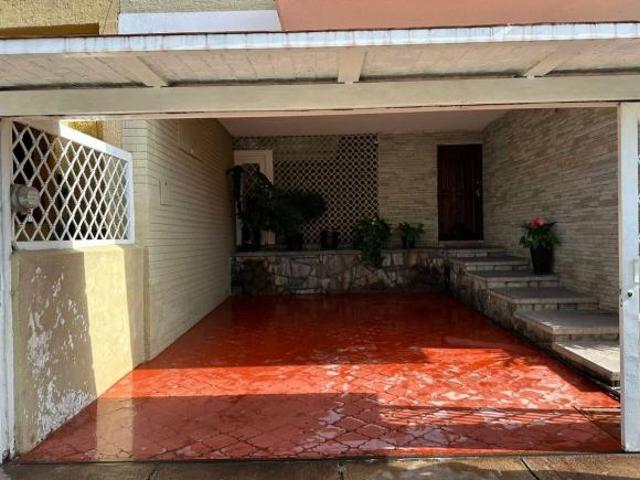¡HERMOSA CASA EN VENTA EN PROVIDENCIA!