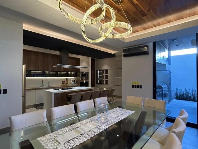 HERMOSA CASA EN VENTA EN TIERRRAVERDE, AGUASCALIENTES