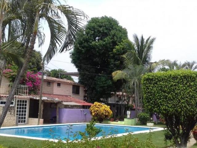 Hermosa casa en venta en Valle del palmar lll con alberca Acapulco