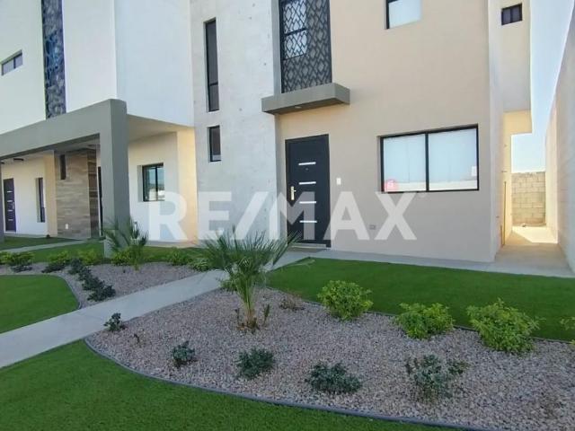 HERMOSA CASA EN VENTA EN ZONA PRIVADAS CAMPESTRE