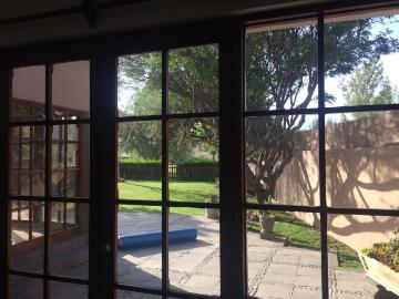 Hermosa Casa en Venta en Zona Residencial de Cayma