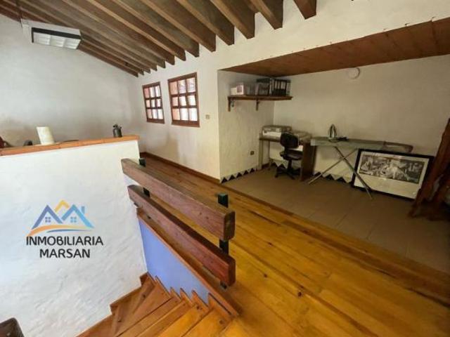 HERMOSA CASA EN VENTA, MURILLO VIDAL, PARA USO HABITACIONAL U PARA OFICINAS, DESPACHO ETC