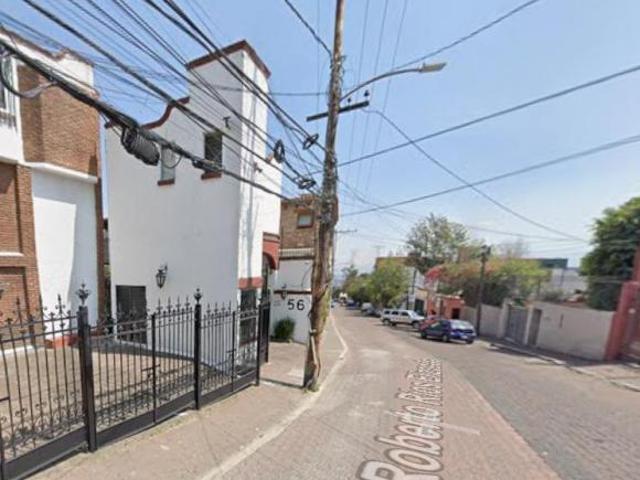 VENTA DE CASA EN Roberto Ríos Elizondo