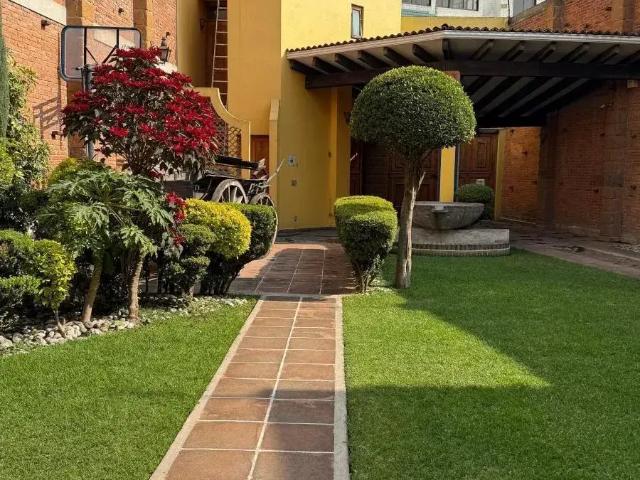 HERMOSA CASA EN VENTA, TORRES LINDAVISTA