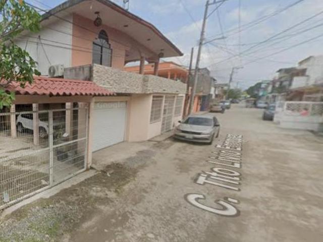 HERMOSA CASA EN VENTA UBICADA EN COMACALCO, TABASCO