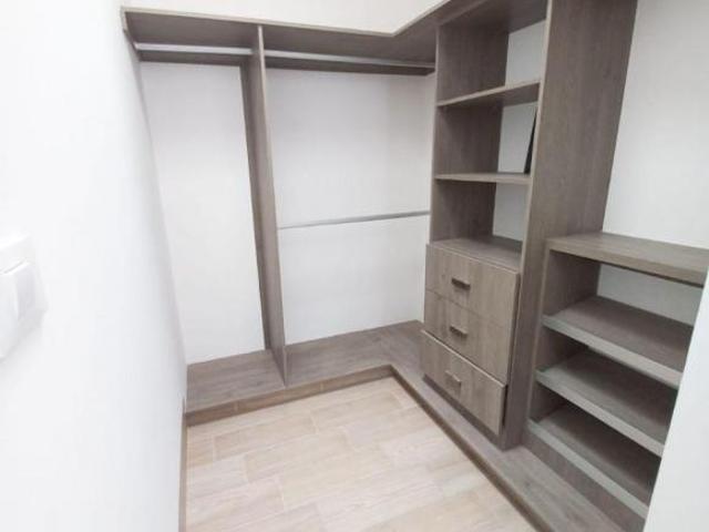 Hermosa casa en venta zona norte de León, en fraccionamiento privado frente a área de amenidades