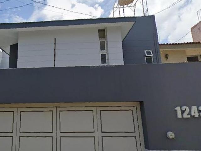 HERMOSA CASA EN VENTA ZAMORA DE HIDALGO