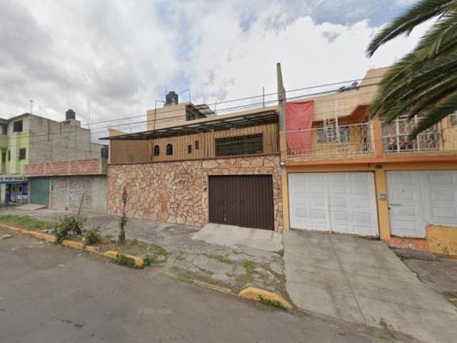 Hermosa casa en Vicente Villada, Nezahualcóyotl, EDOMEX