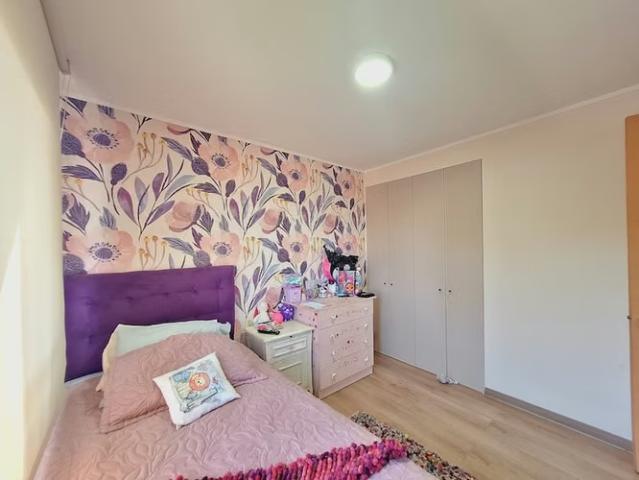 Hermosa casa familiar / excelente ubicación | 4 dormitorios por 12800.00 en Peñalolén