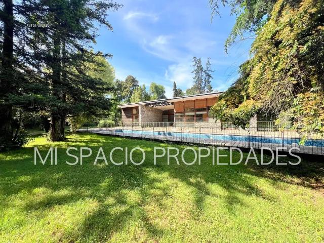 Hermosa Casa Moderna En Arriendo El Manzano