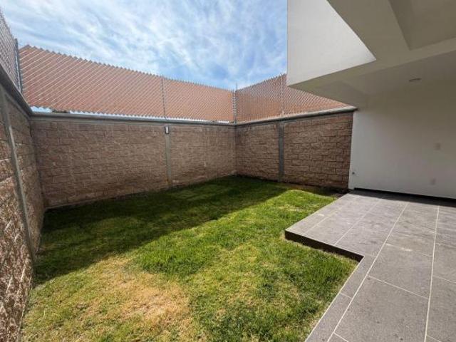 Hermosa casa Nueva en Venta, a 2 min de la Carretera México Toluca!