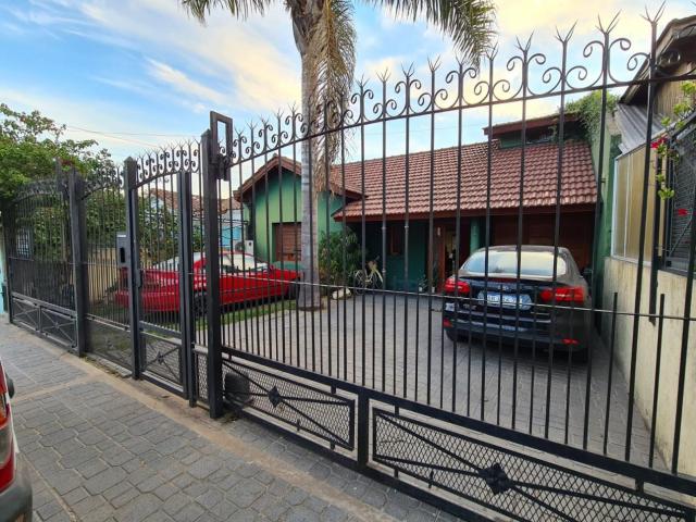 Hermosa casa sobre Alem, a metros de Sarmiento, Glew en Inmomap