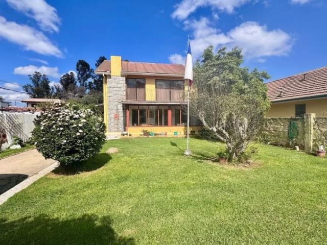 Hermosa casa / sector del sol