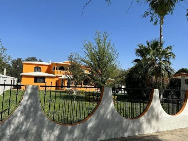 HERMOSA CASA PARA VIVIR EN LINARES, PUEBLO MAGICO