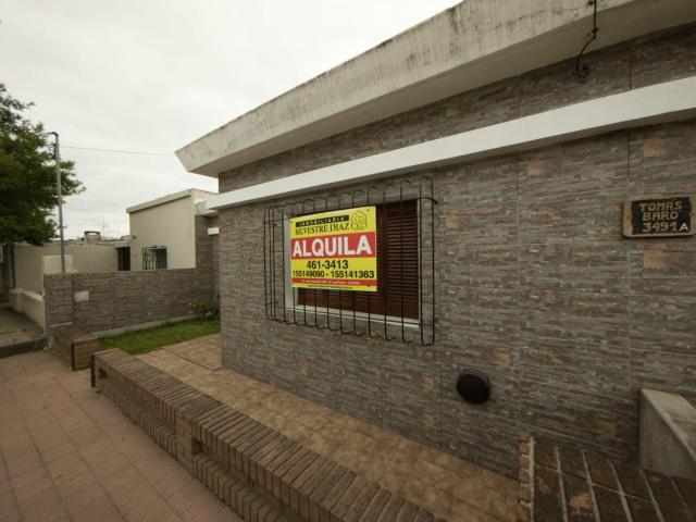 HERMOSA CASA PARA EL ALQUILER EN BARRIO LAS FLORES