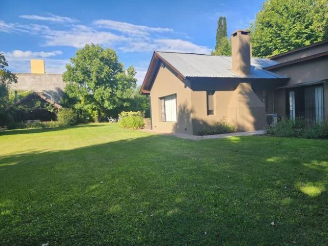 Hermosa Casa quinta en alquiler temporario en Bella Vista