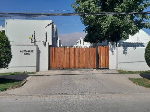 Hermosa casa remodelada