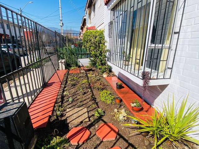 HERMOSA CASA REMODELADA VILLA ACONCAGUA PARADERO 4