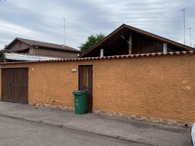 Hermosa casa ubicada en sector maipo, comuna de buin
